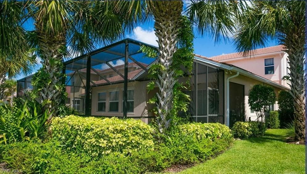 13644 Manchester LN, NAPLES FL 34109-3