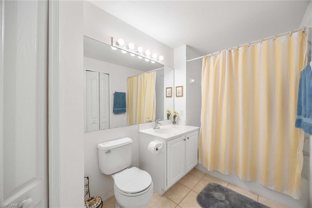 23591 Sandycreek TER # 1006, ESTERO FL 34135-16