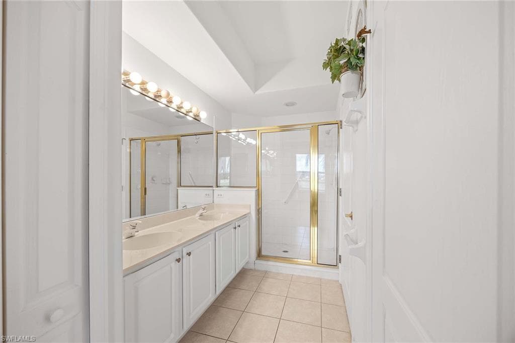 23591 Sandycreek TER # 1006, ESTERO FL 34135-14