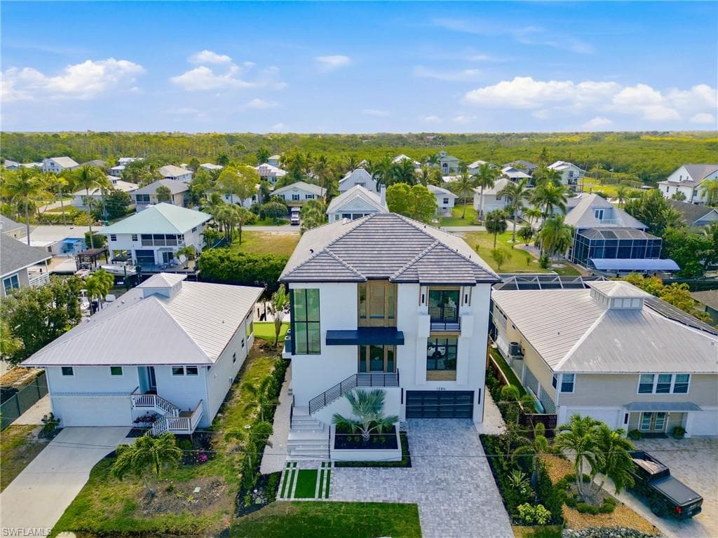 1286 Belaire CT, NAPLES FL 34110-3