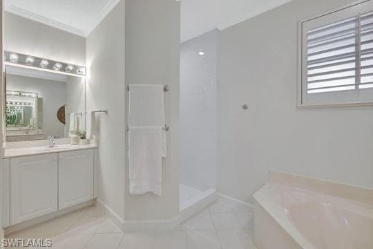 2185 Hawksridge DR # 1102, NAPLES FL 34105-19