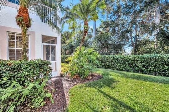 2185 Hawksridge DR # 1102, NAPLES FL 34105-28