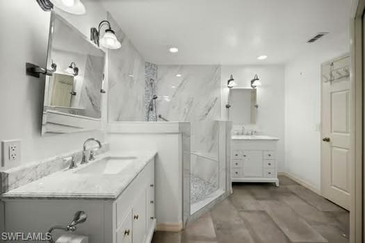 4878 EUROPA DR, NAPLES FL 34105-8