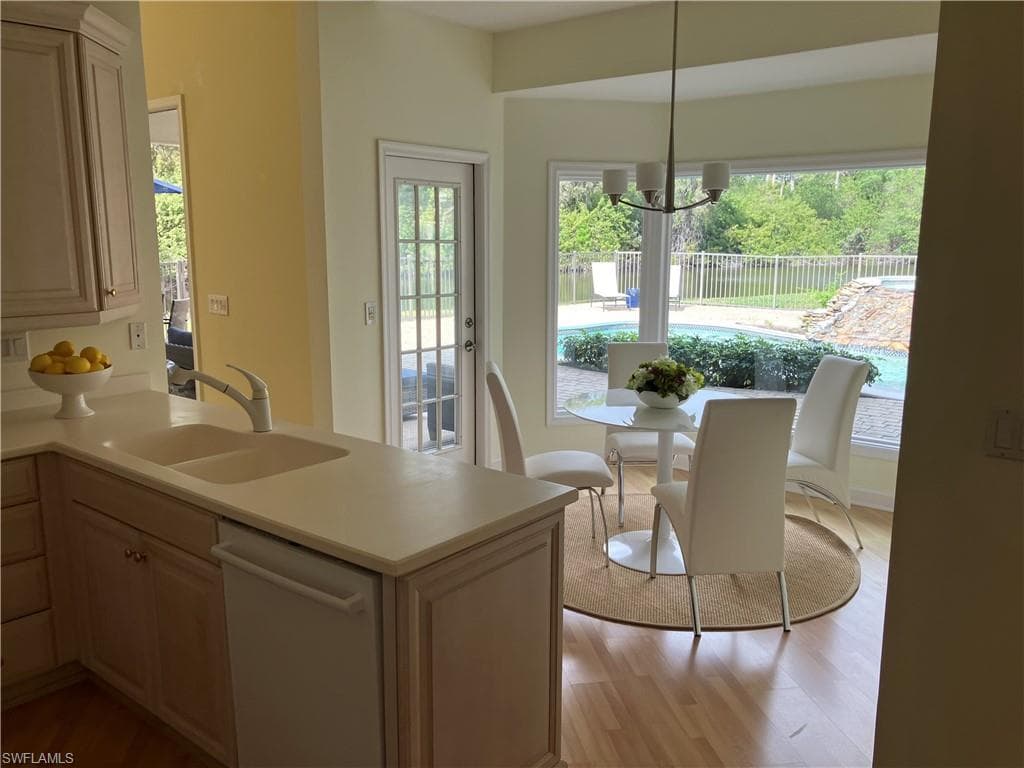 415 Edgemere WAY N # 2, NAPLES FL 34105-16