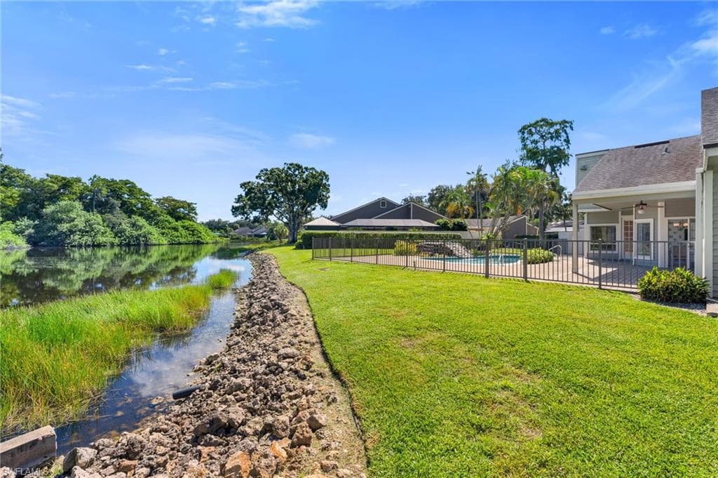 415 Edgemere WAY N # 2, NAPLES FL 34105-11