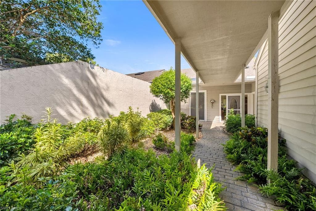 415 Edgemere WAY N # 2, NAPLES FL 34105-10