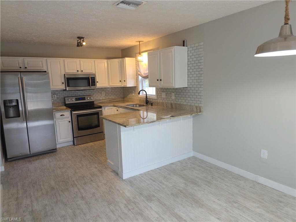 286 Leawood CIR, NAPLES FL 34104-7