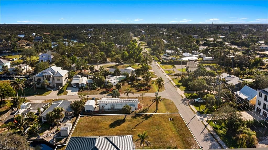 4460 Tarpon AVE, BONITA SPRINGS FL 34134-5