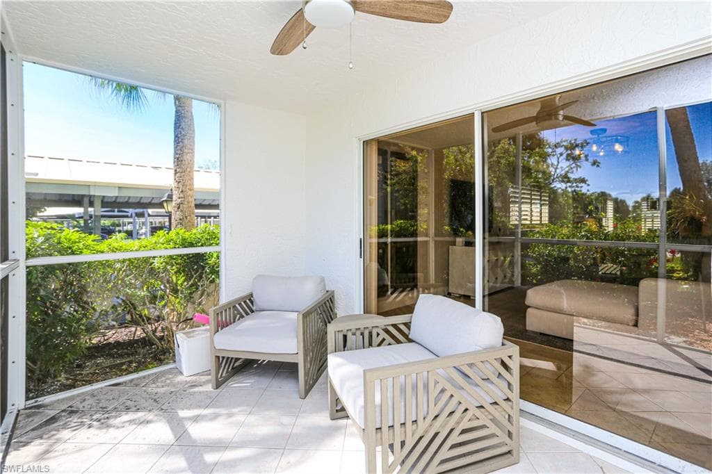 360 Horse Creek DR # 108, NAPLES FL 34110-19