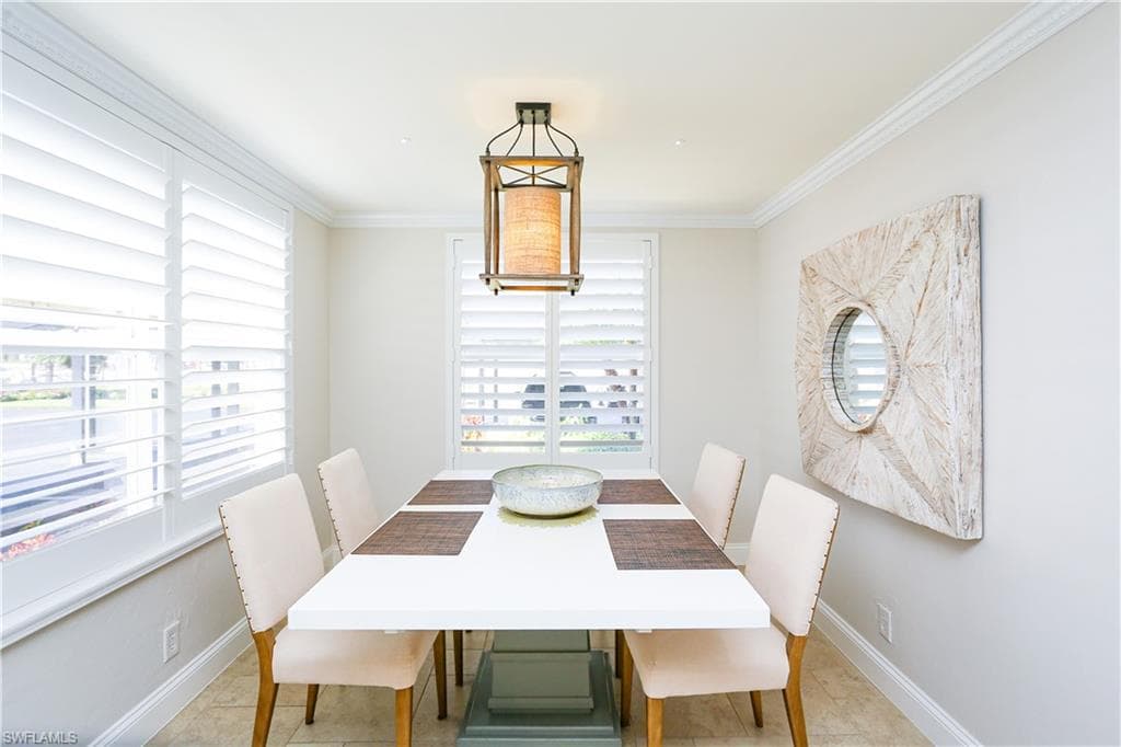 360 Horse Creek DR # 108, NAPLES FL 34110-29