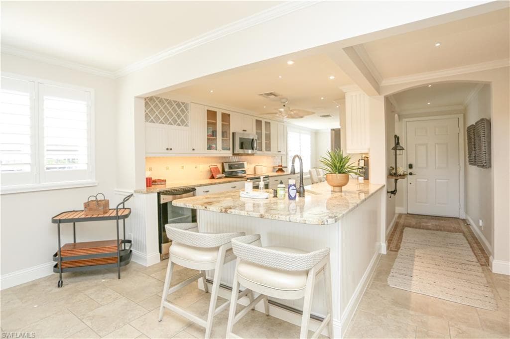 360 Horse Creek DR # 108, NAPLES FL 34110-38