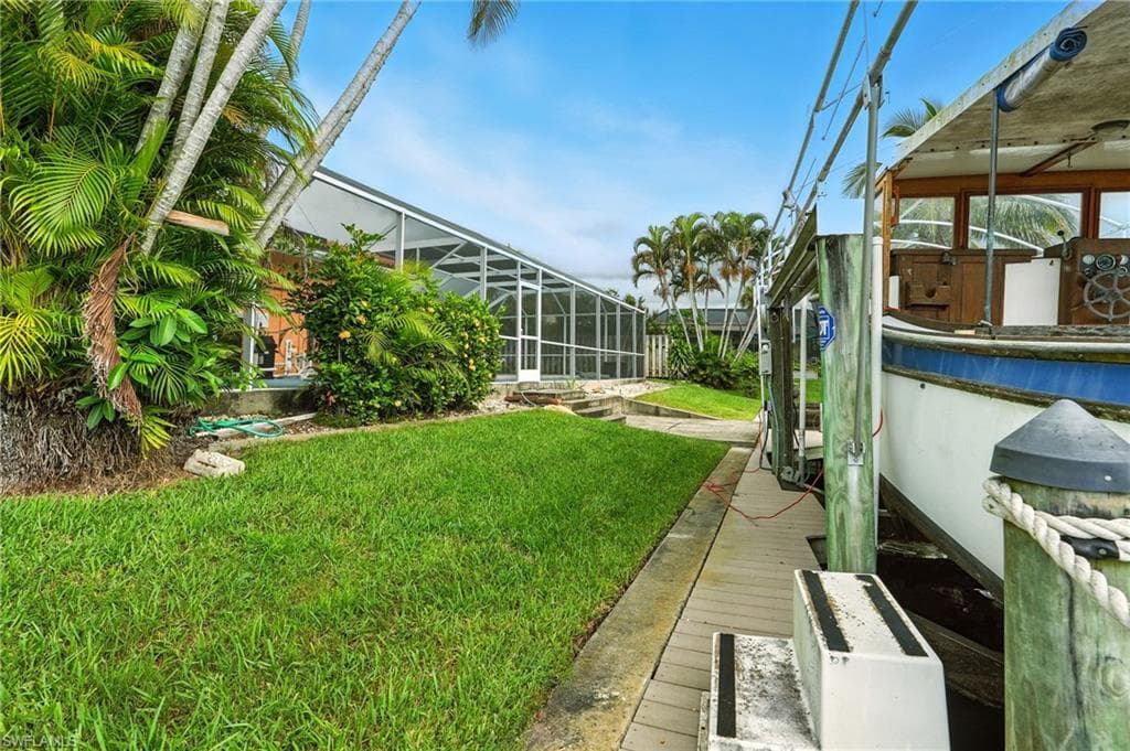 4558 Vinewood CIR, NORTH FORT MYERS FL 33903-39