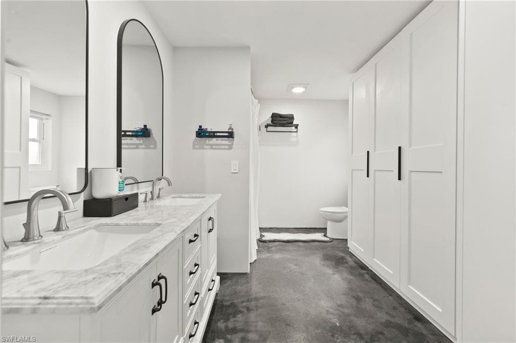 13764 River Forest DR, FORT MYERS FL 33905-16