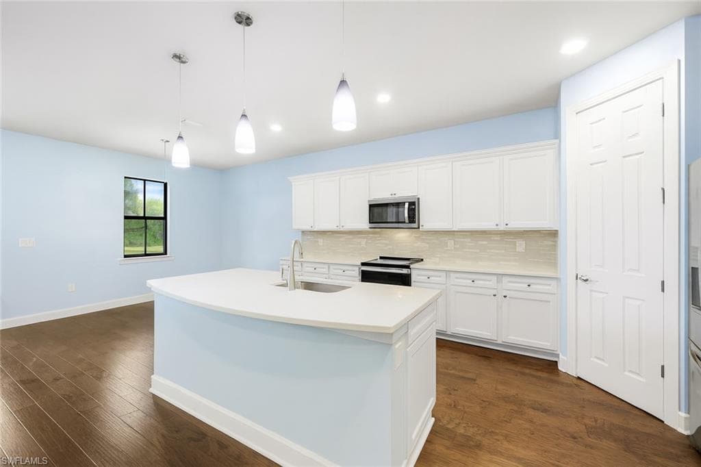 17274 Hadlow PL, FORT MYERS FL 33967-5