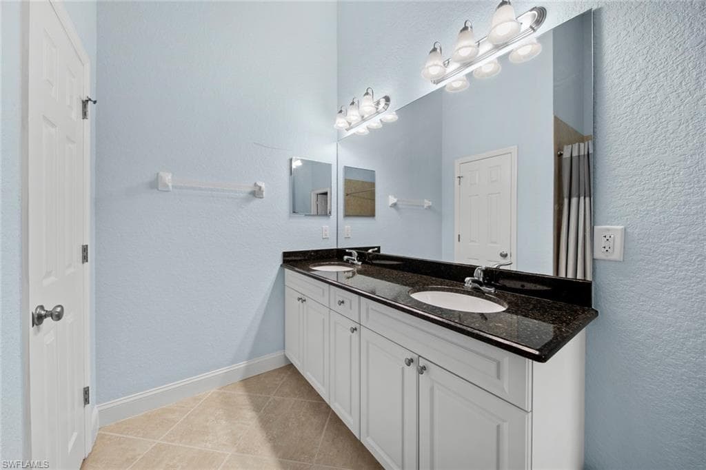 15817 Beachcomber AVE, FORT MYERS FL 33908-24