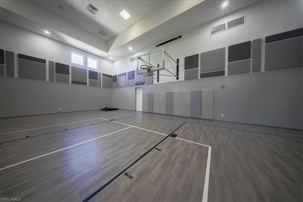 4036 Nova LN, NAPLES FL 34119-46