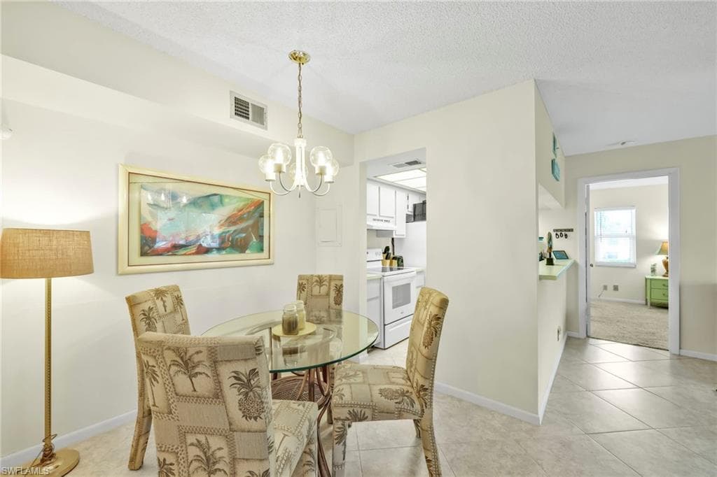 4287 27th CT SW # 202, NAPLES FL 34116-11