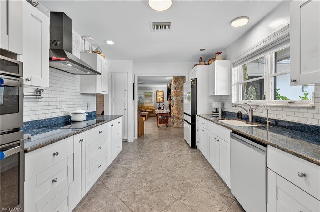 931 Scott DR-11