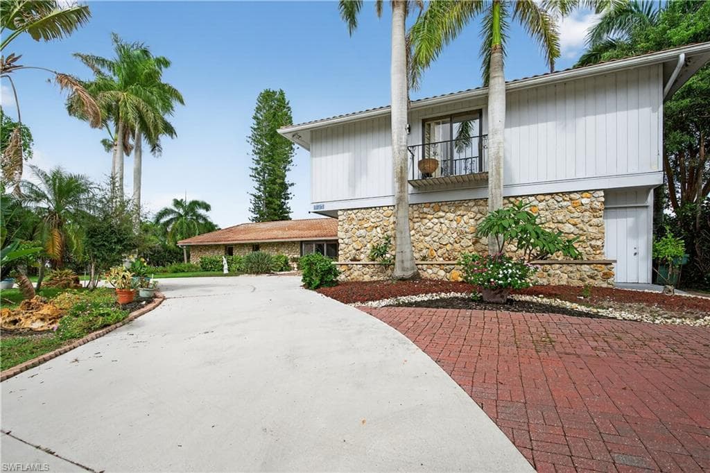 931 Scott DR-31
