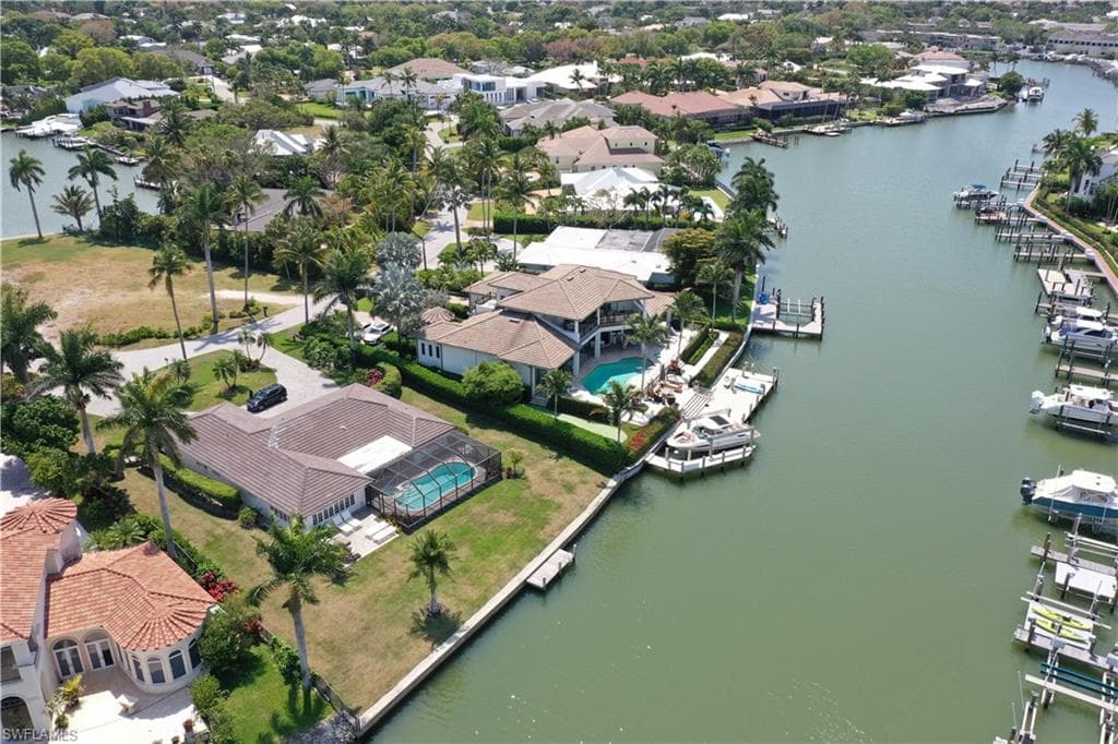 1823 Hurricane Harbor LN, NAPLES FL 34102-28