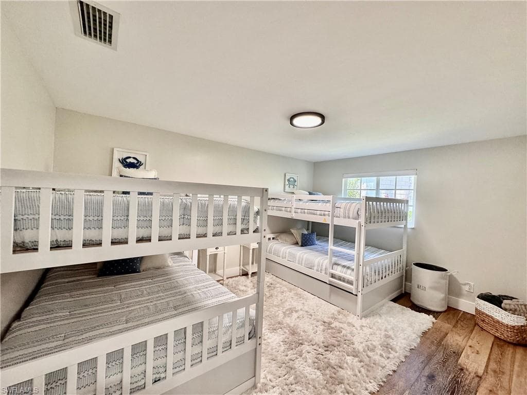 1823 Hurricane Harbor LN, NAPLES FL 34102-20