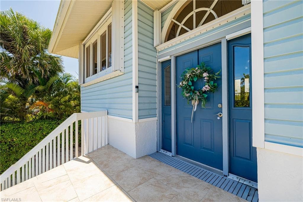 3968 Aloha LN, BONITA SPRINGS FL 34134-40