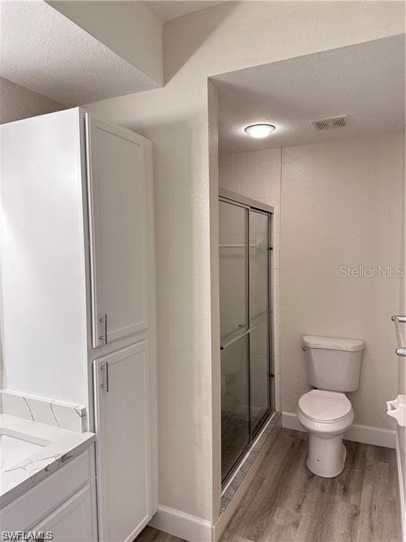 7915 Preserve CIR # 214, NAPLES FL 34119-18