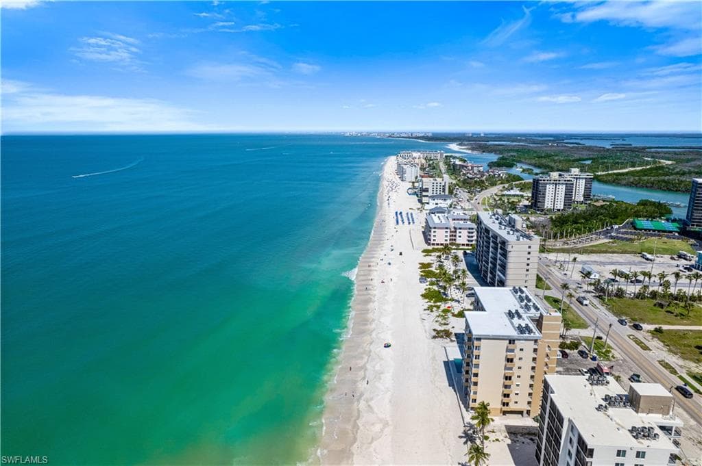 26340 Hickory BLVD # 703, BONITA SPRINGS FL 34134-1