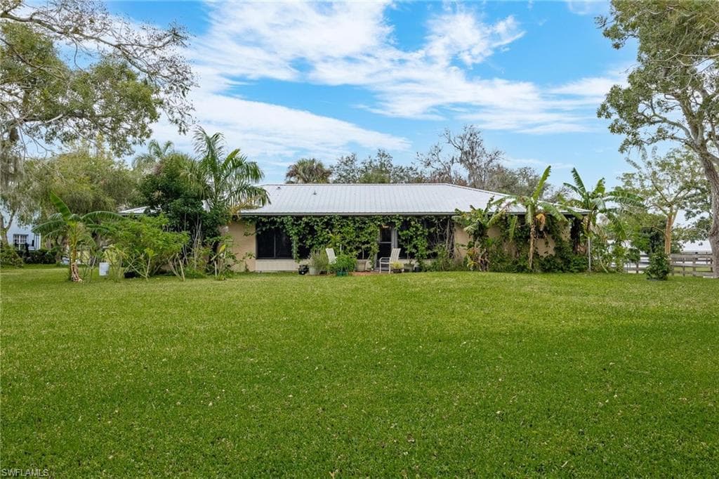 3145 Shell LN, FORT DENAUD FL 33935-29