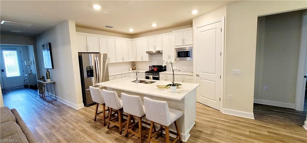 2045 Yellowfin CIR W, NAPLES FL 34114-2