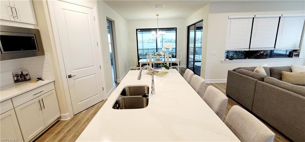 2045 Yellowfin CIR W, NAPLES FL 34114-4