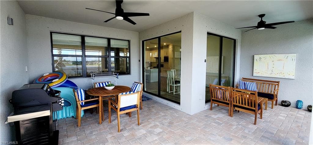 2045 Yellowfin CIR W, NAPLES FL 34114-18