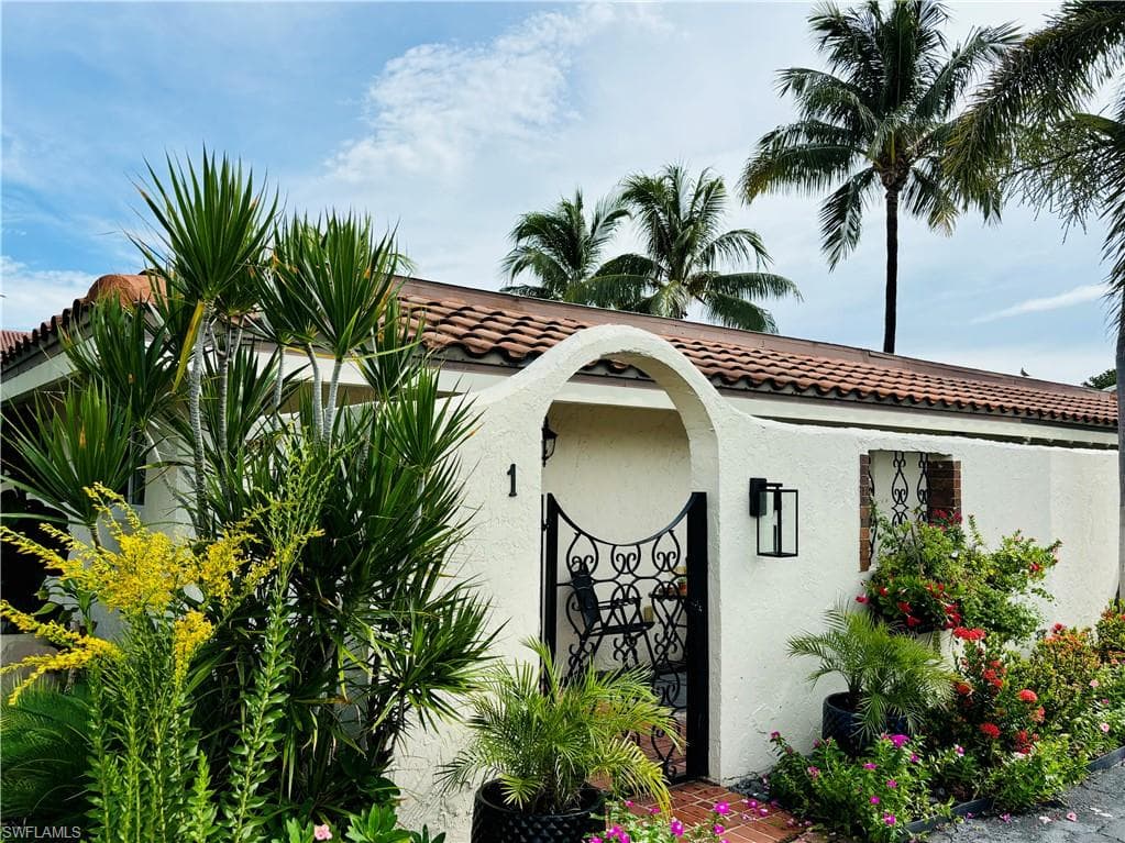 1455 Curlew AVE # 1, NAPLES FL 34102-21