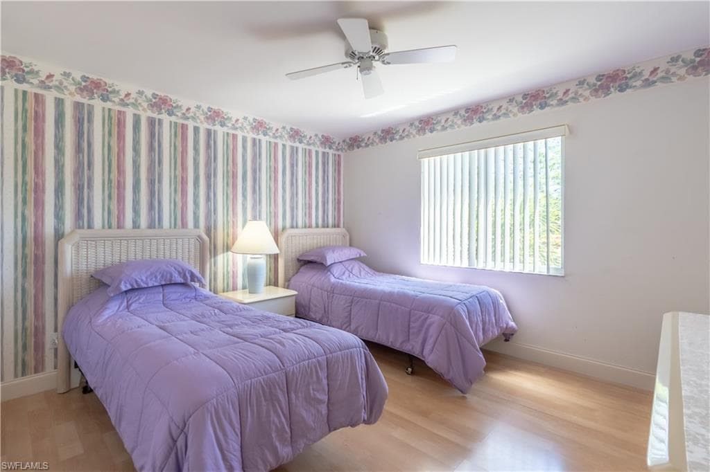 725 Saratoga CIR # A204, NAPLES FL 34104-19