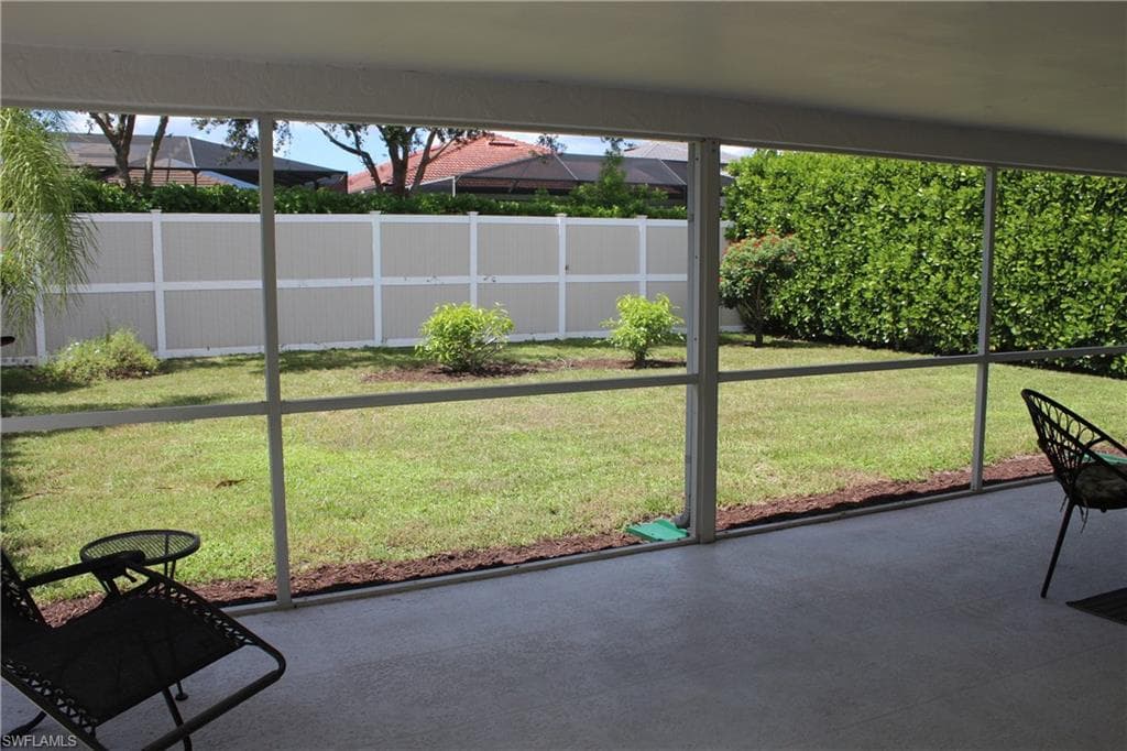 10987 Fieldfair DR, NAPLES FL 34119-19