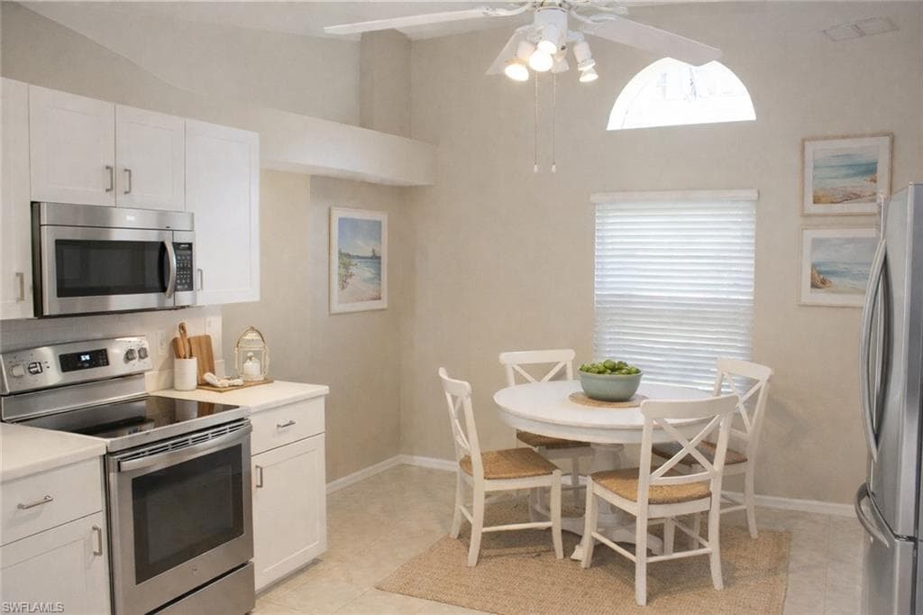 10987 Fieldfair DR, NAPLES FL 34119-8