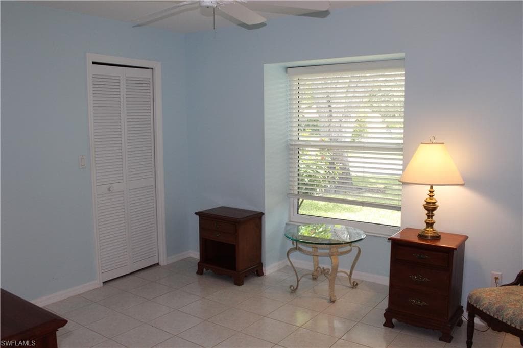 10987 Fieldfair DR, NAPLES FL 34119-13