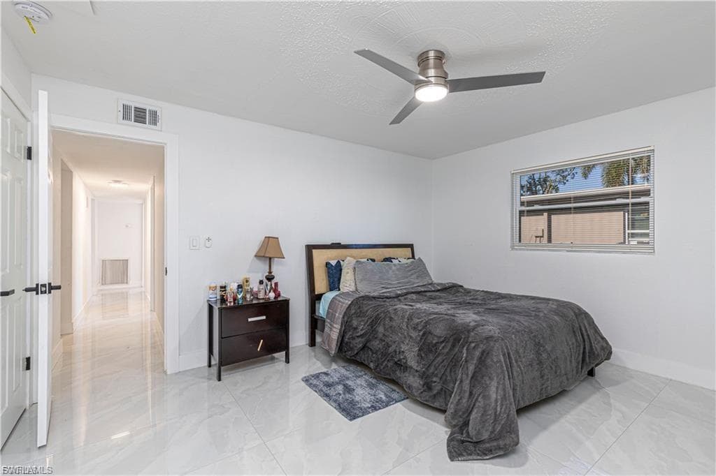 1637 Winkler AVE, FORT MYERS FL 33901-10