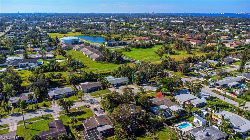 1637 Winkler AVE, FORT MYERS FL 33901-18