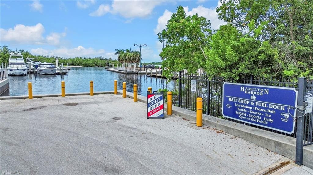 1931 Danford ST, NAPLES FL 34112-16