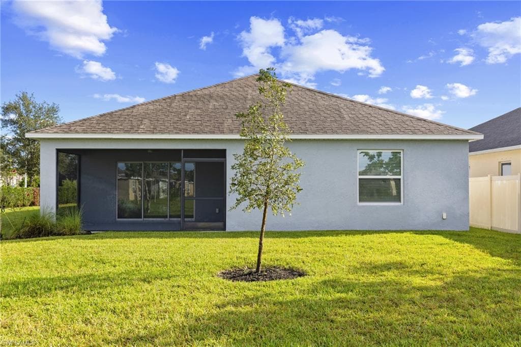 8750 Cascade Price CIR, NORTH FORT MYERS FL 33917-31