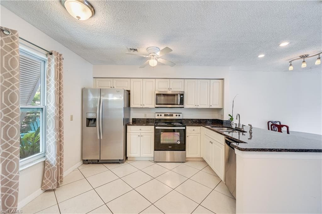 25490 Cockleshell DR # 603, BONITA SPRINGS FL 34135-3