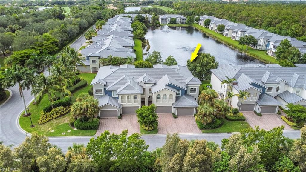 3620 Lansing LOOP # 202, ESTERO FL 33928-32