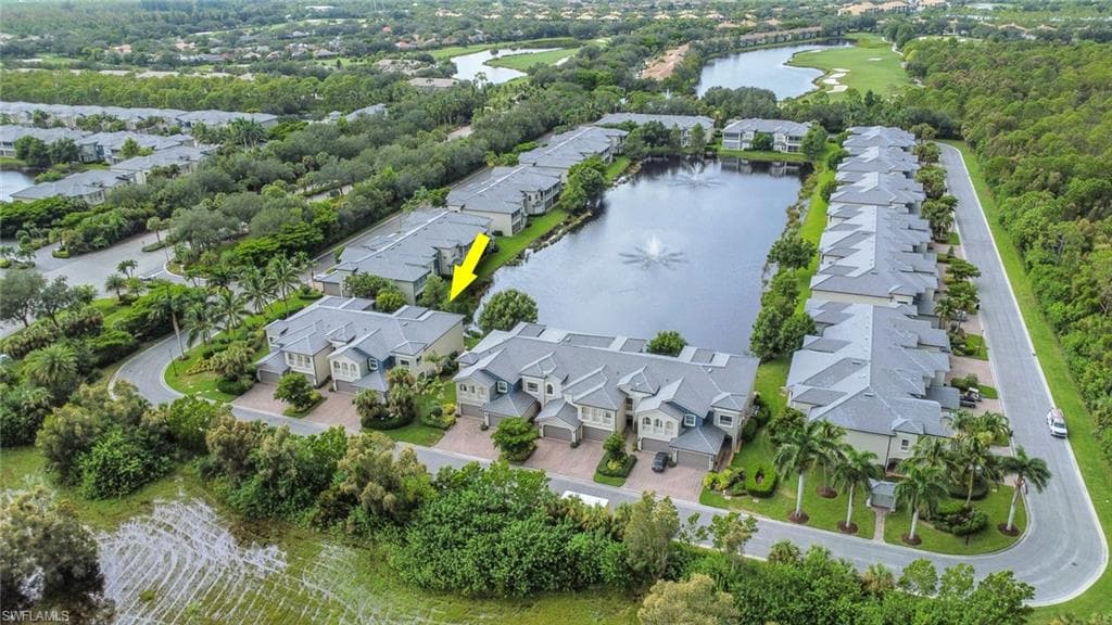 3620 Lansing LOOP # 202, ESTERO FL 33928-28