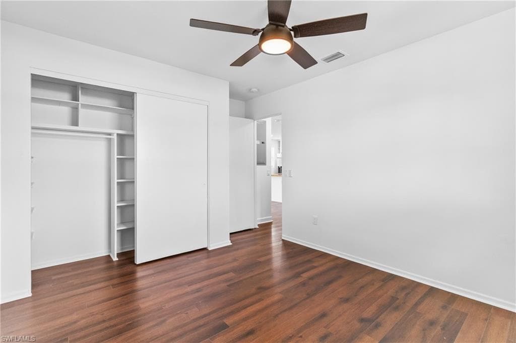126 Andre Mar DR-25