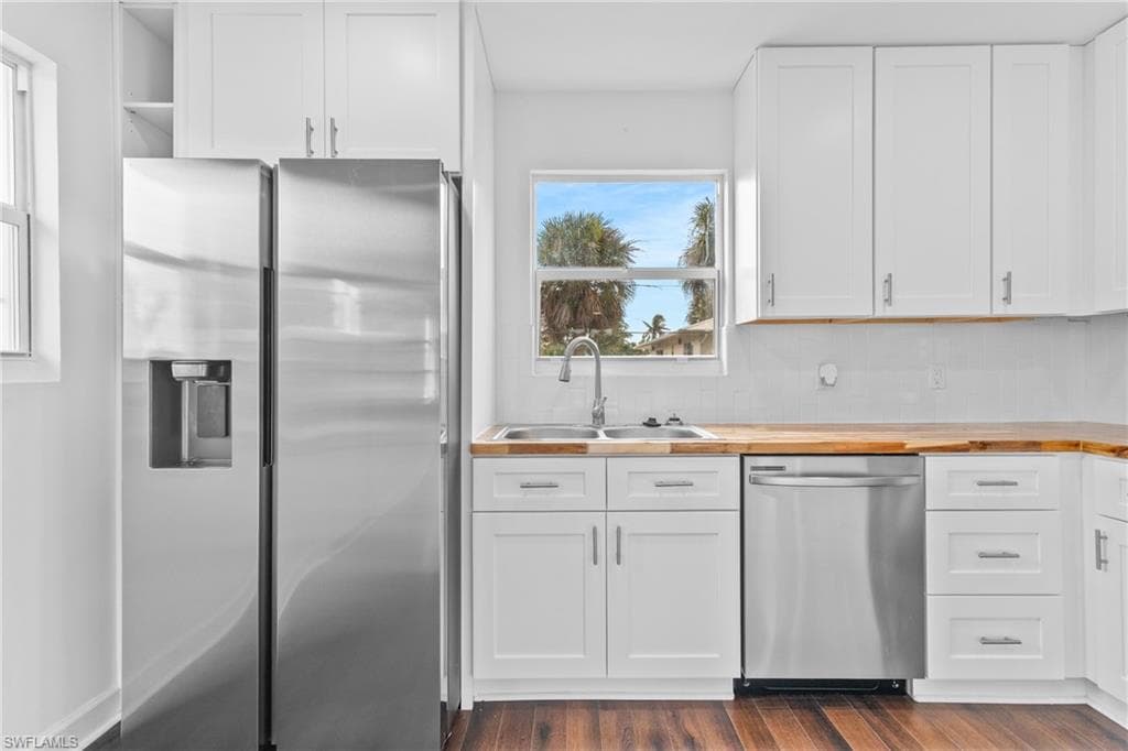 126 Andre Mar DR-21