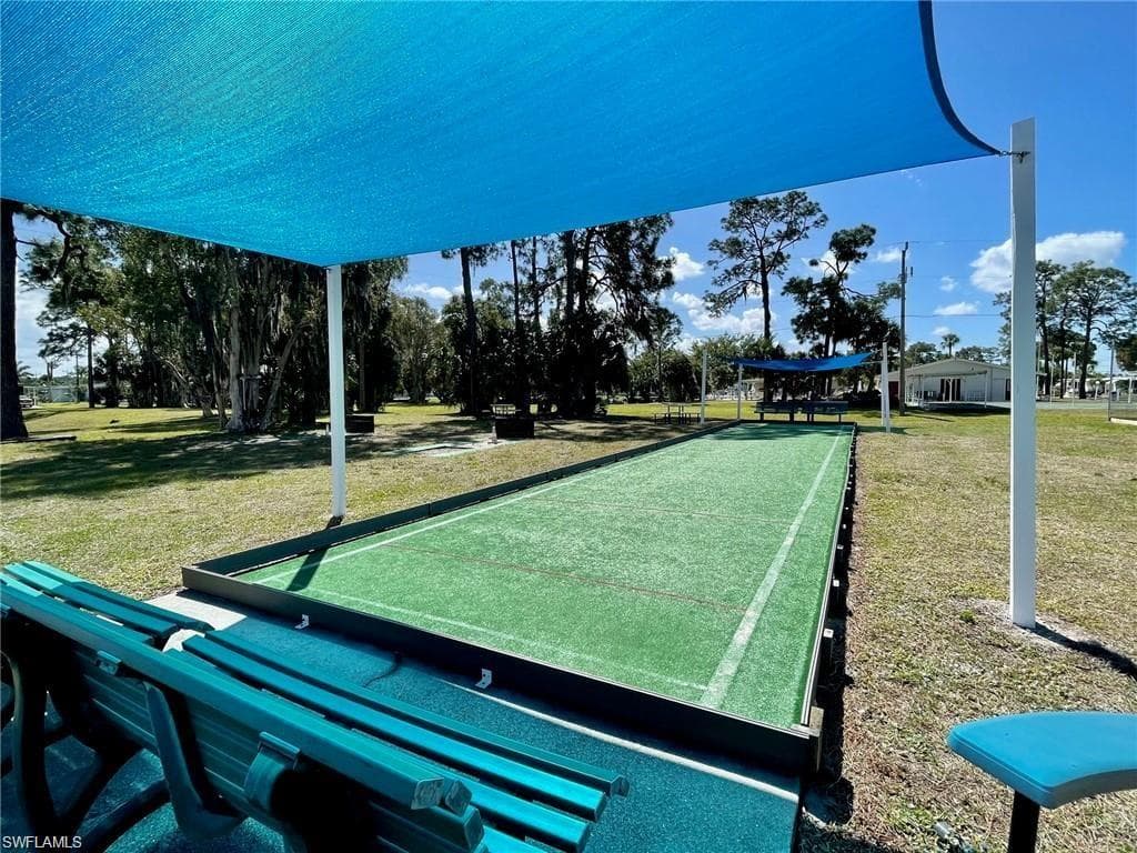 648 Future DR, NORTH FORT MYERS FL 33917-31