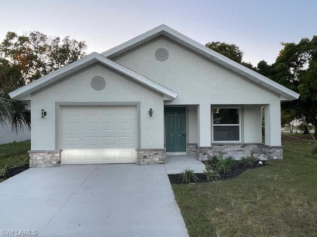 3870 Lora ST, FORT MYERS FL 33916-1