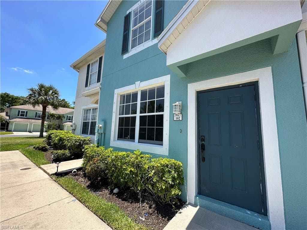 3627 Pine Oak CIR # 102, FORT MYERS FL 33916-1