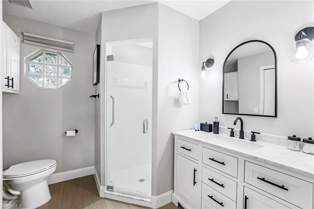 45 Wickliffe DR, NAPLES FL 34110-15